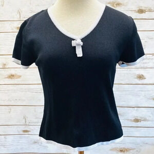 FINITY Women Short Sleeve Size Medium Pullover V-Neck Casual Black Shirt Top